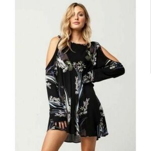 Free People Flare Cold Shoulders Black Floral Casual Career Tunic Mini Dress M